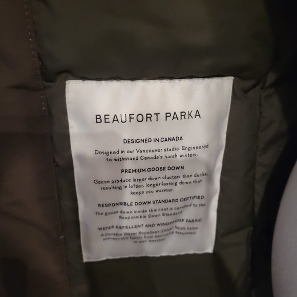 Aritzia Wilfred Parka - Olive Green (M) - Picture 7 of 8
